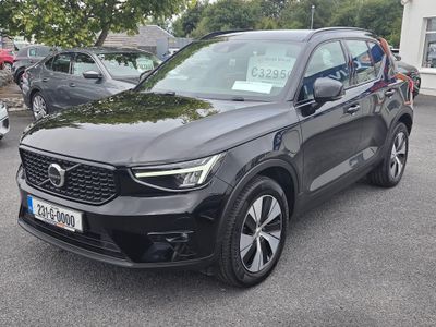 2023 Volvo XC40