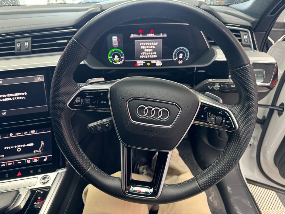 2023 Audi e-tron