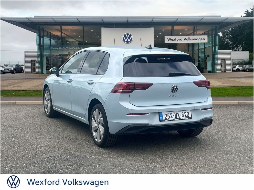2025 Volkswagen Golf