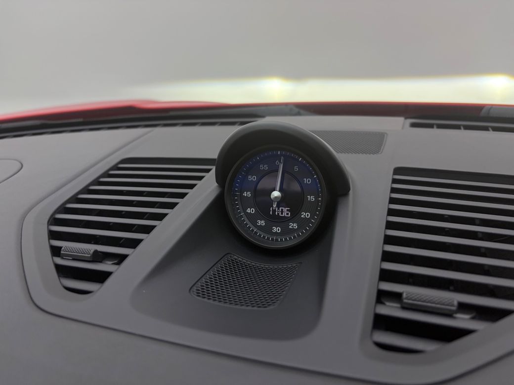 2023 Porsche 911