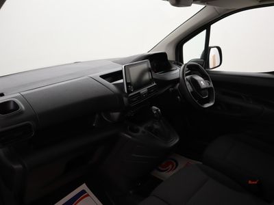 2021 Peugeot Partner