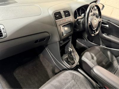 2017 Volkswagen Polo