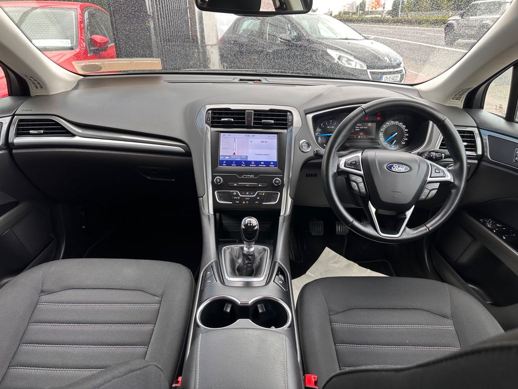 2021 Ford Mondeo