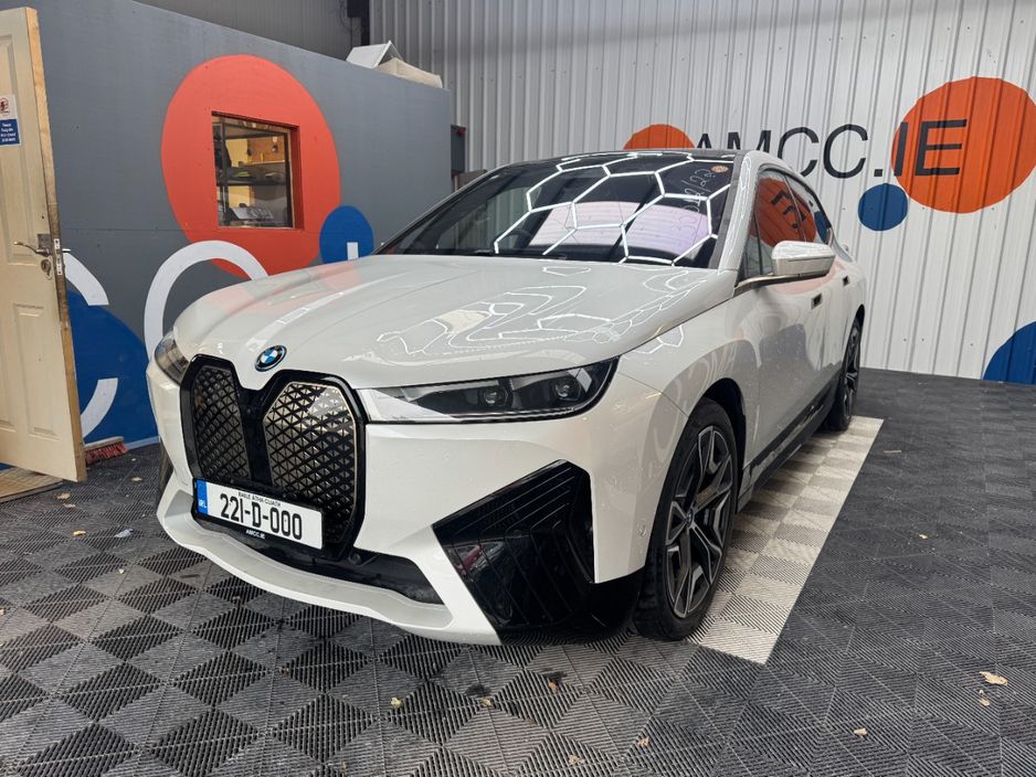 2022 BMW iX