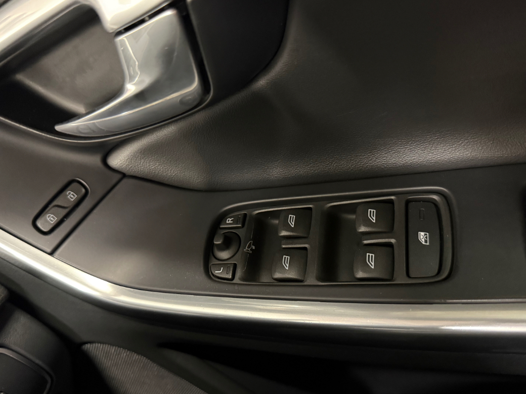 2015 Volvo XC60