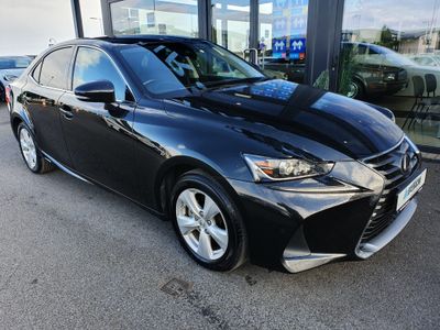2016 Lexus IS 300h