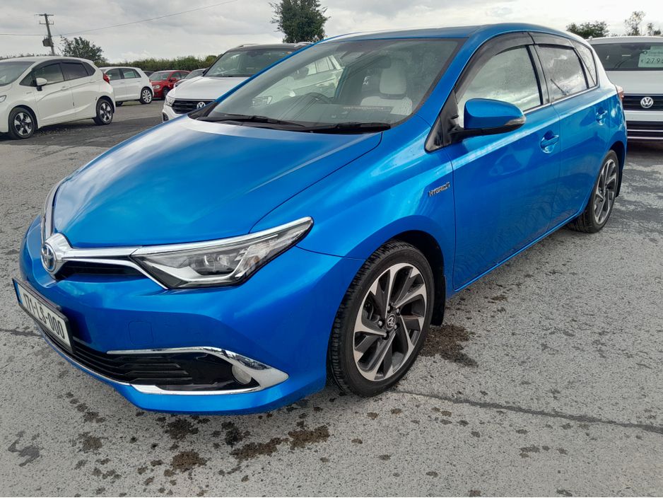 2017 Toyota Auris