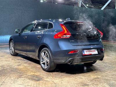 2018 Volvo V40