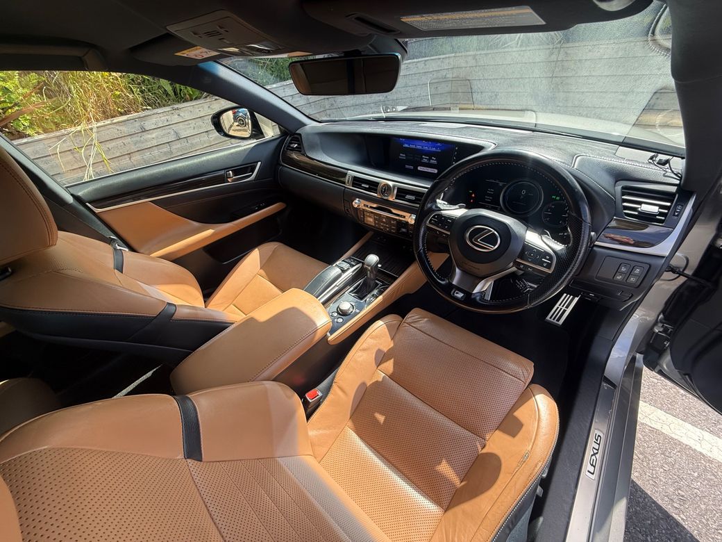 2017 Lexus GS 300H