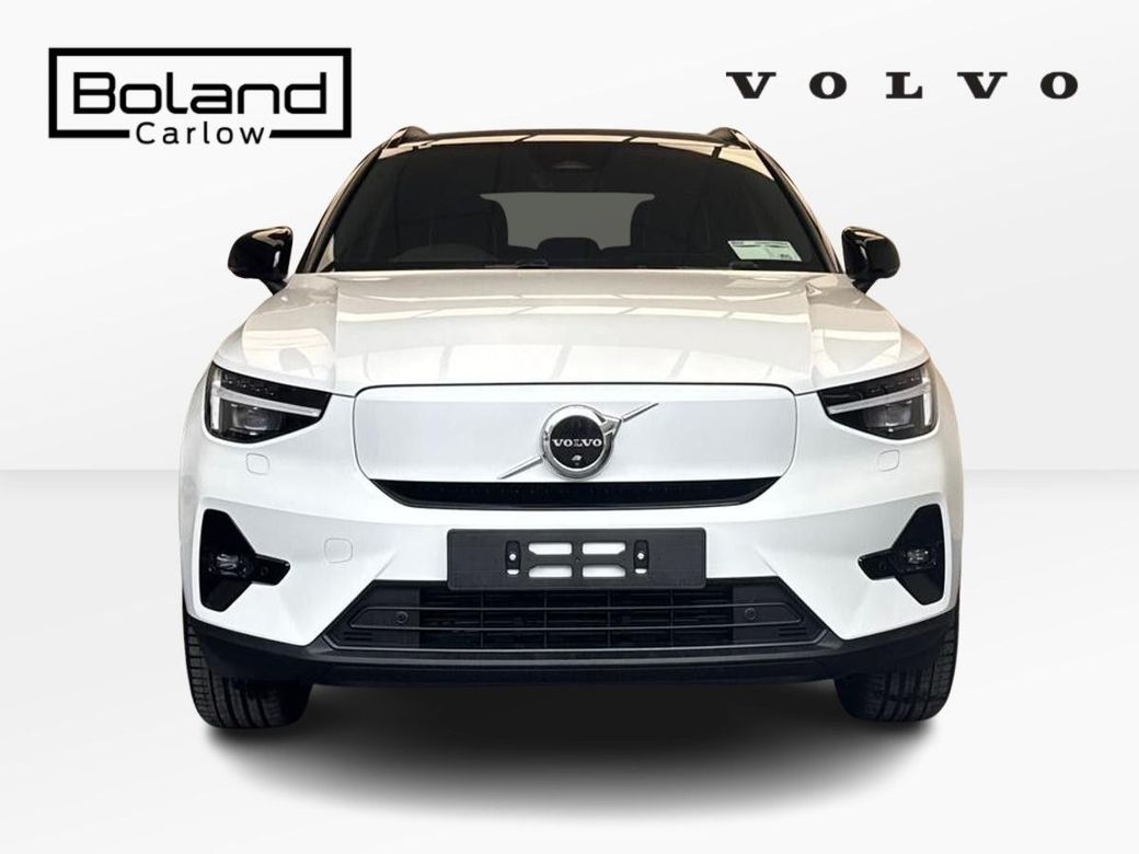 2026 Volvo EX40