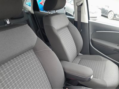 2016 Volkswagen Polo