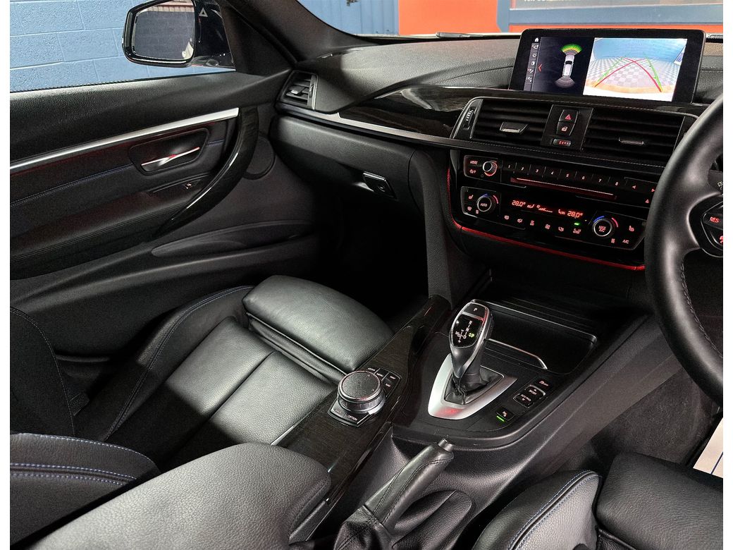 2018 BMW 3 Series