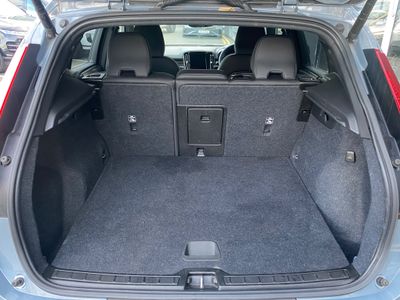 2023 Volvo XC40