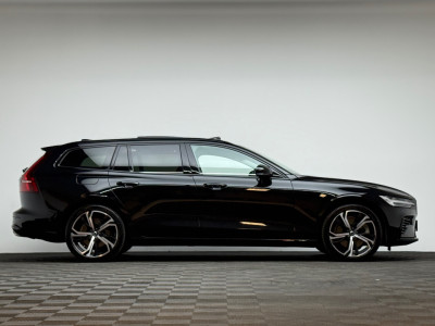 2025 Volvo V60