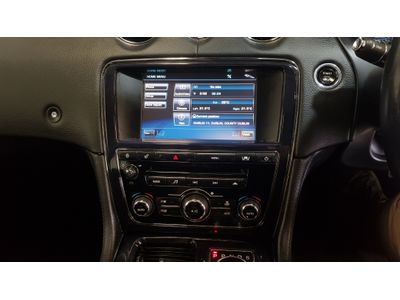 2010 Jaguar XJ