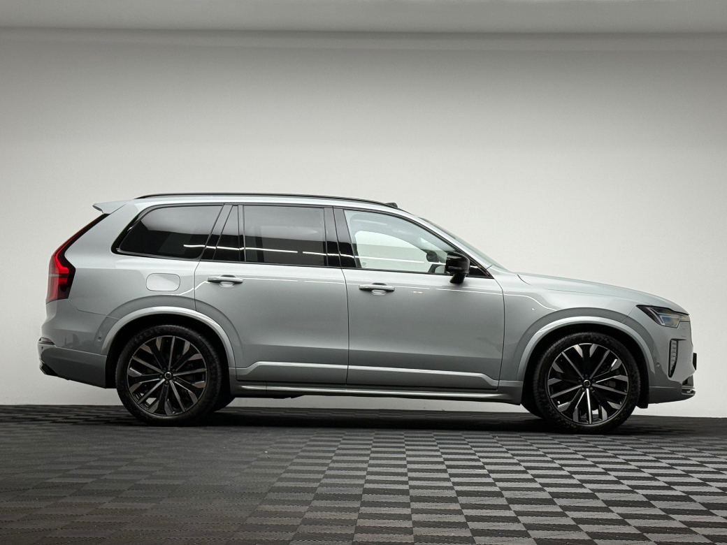 2025 Volvo XC90