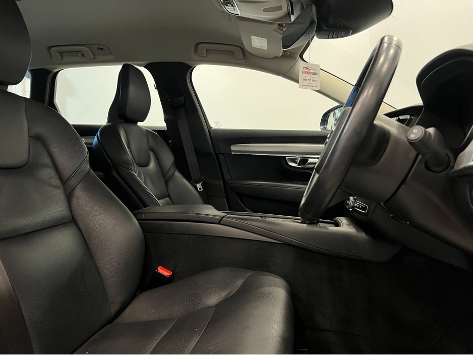 2019 Volvo V90