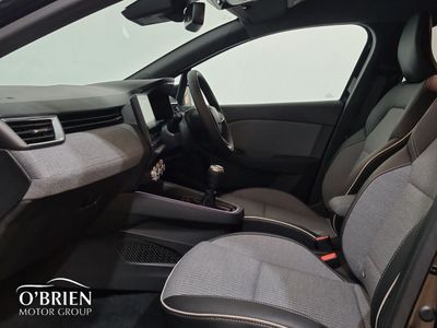 2025 Renault Clio