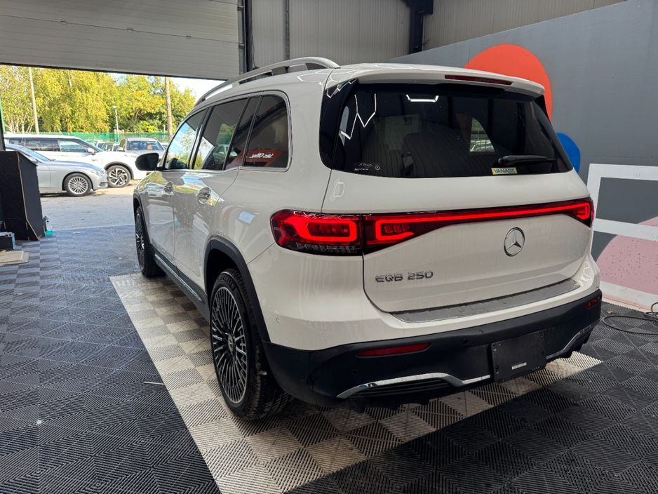 2023 Mercedes-Benz EQB