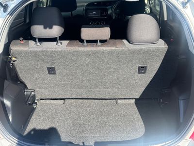 2016 Toyota Vitz