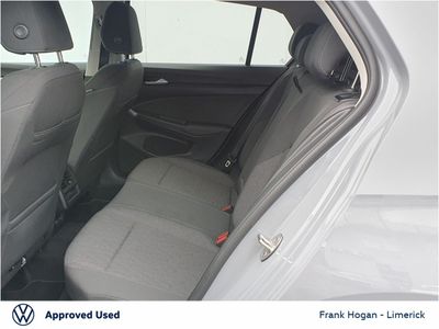 2024 Volkswagen Golf