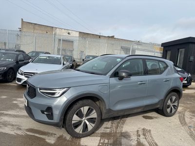 2023 Volvo XC40