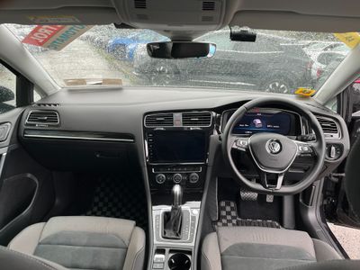 2019 Volkswagen Golf