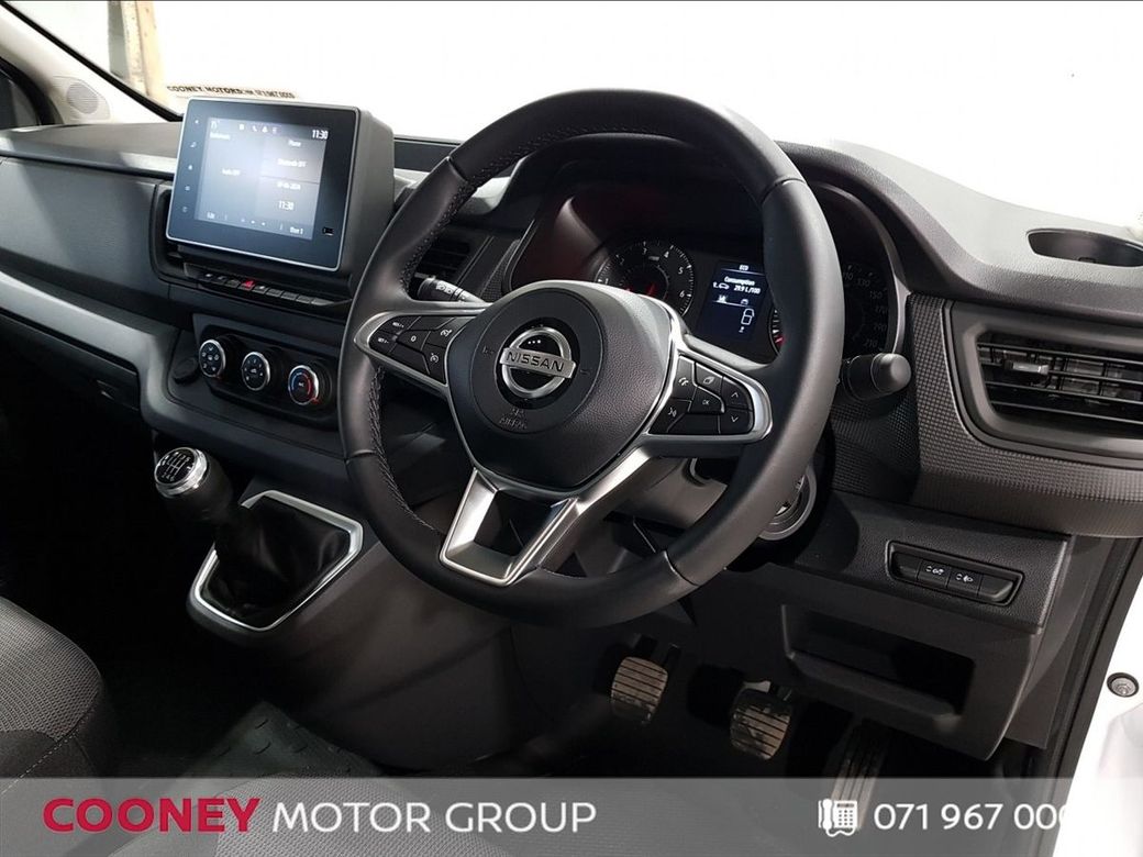 2025 Nissan Primastar