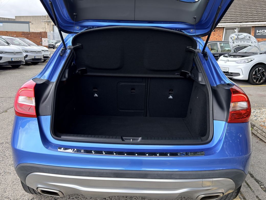 2016 Mercedes-Benz GLA 180