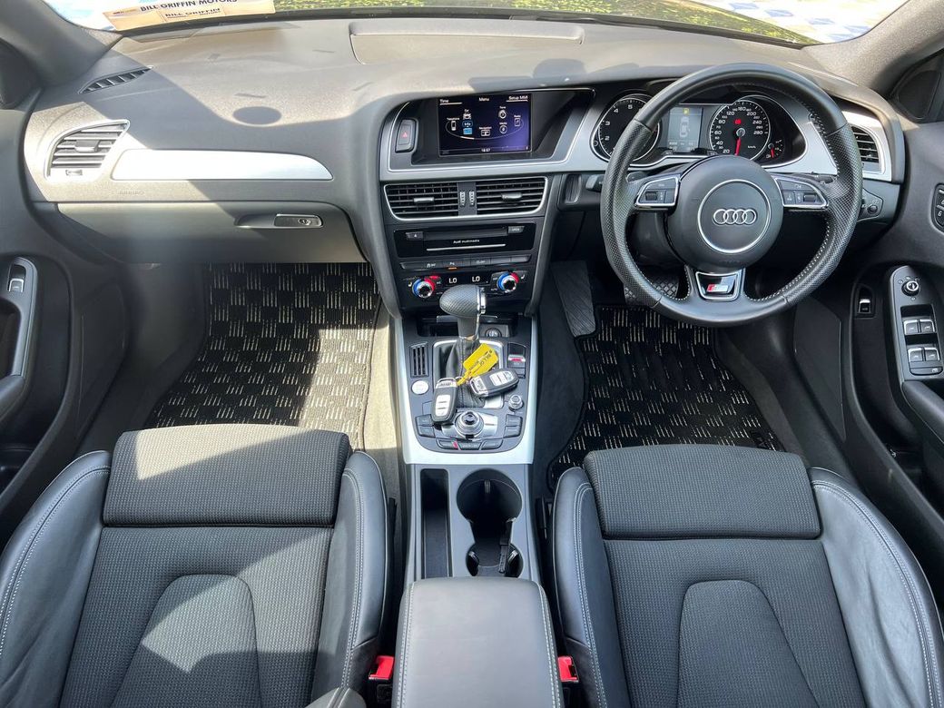2015 Audi A4