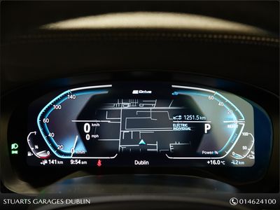 2022 BMW 530