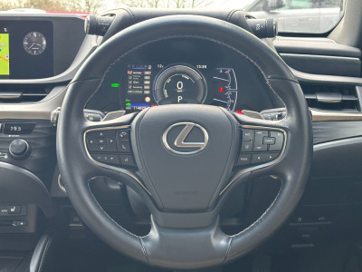 2019 Lexus ES 300h