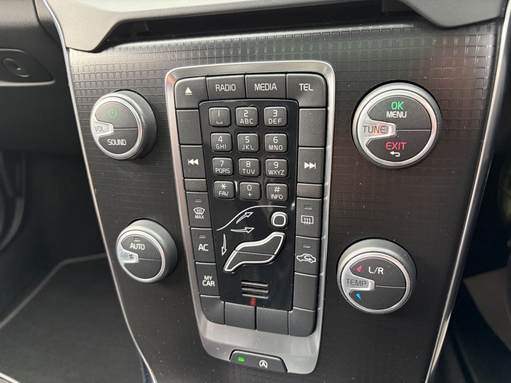 2016 Volvo V40