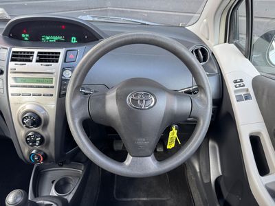 2010 Toyota Yaris