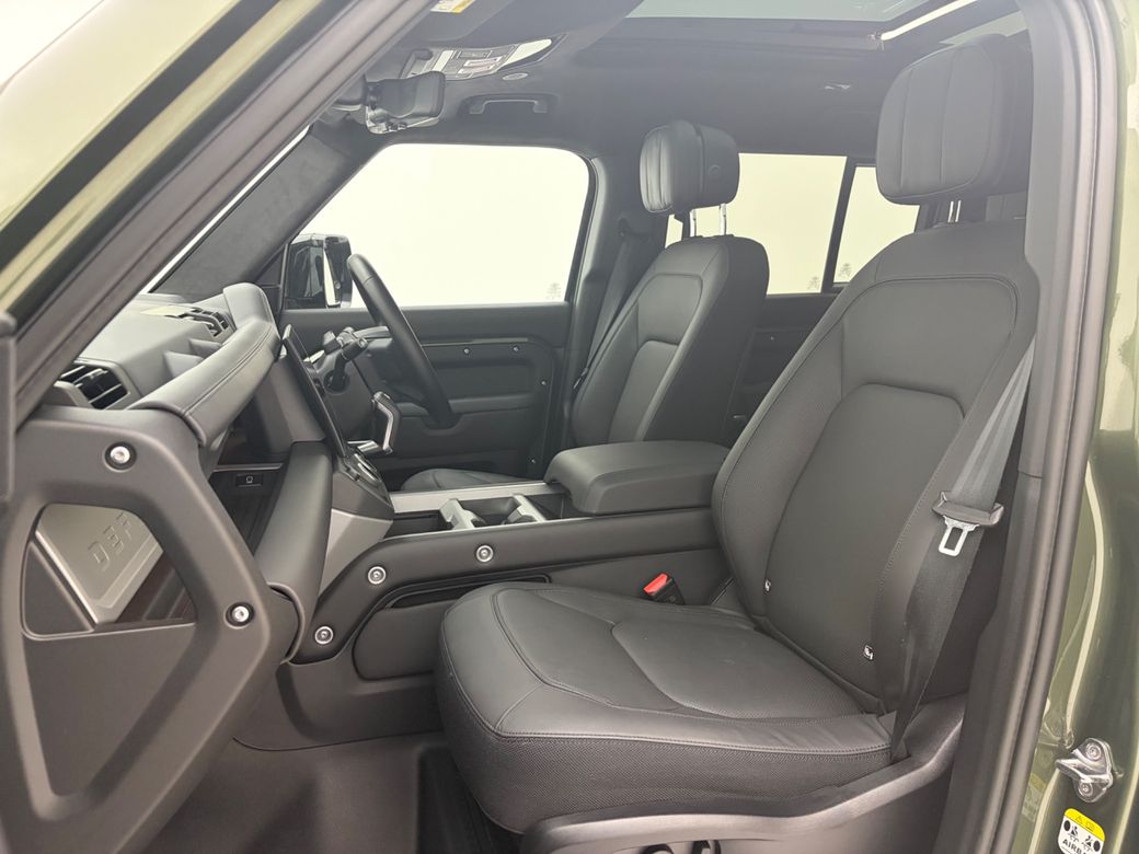 2026 Land Rover Defender