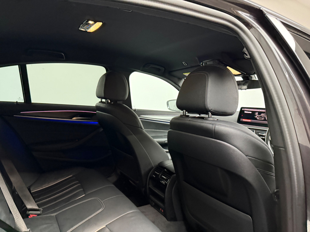2022 BMW 5 Series