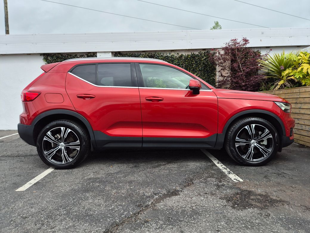 2020 Volvo XC40