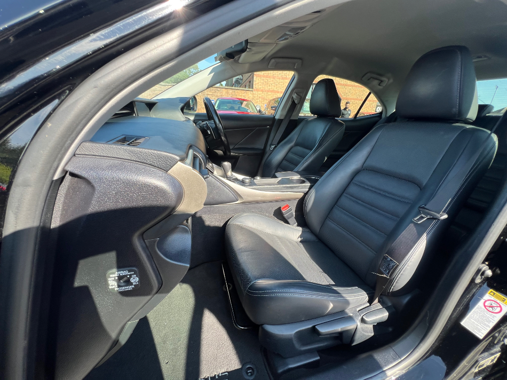 2015 Lexus IS