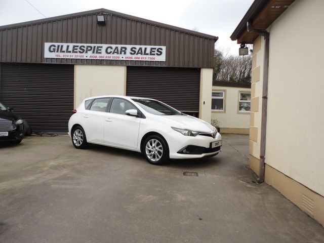 vehicle for sale from Gillespie Car Sales