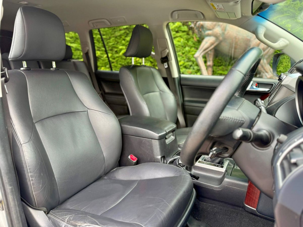2017 Toyota Landcruiser