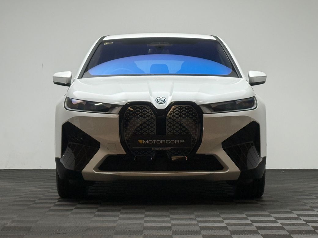 2024 BMW iX