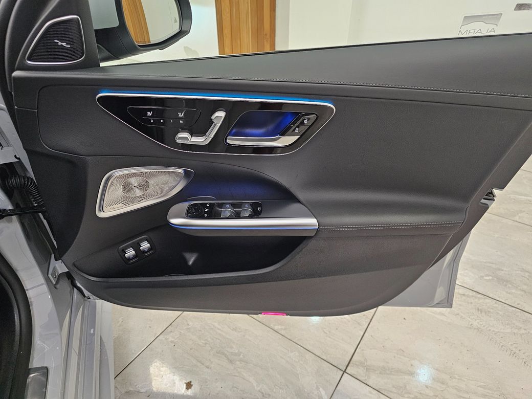 2025 Mercedes-Benz C Class