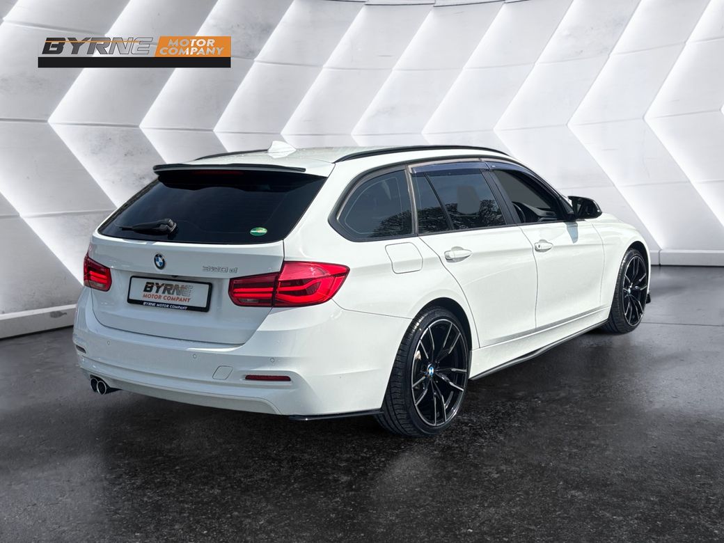 2017 BMW 320
