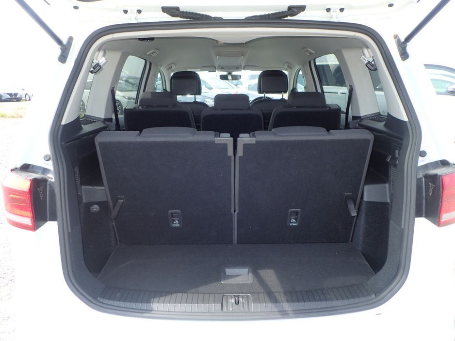 2018 Volkswagen Touran