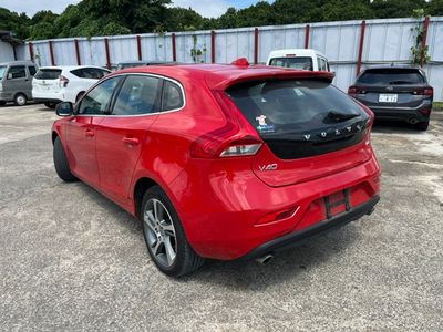 2015 Volvo V40