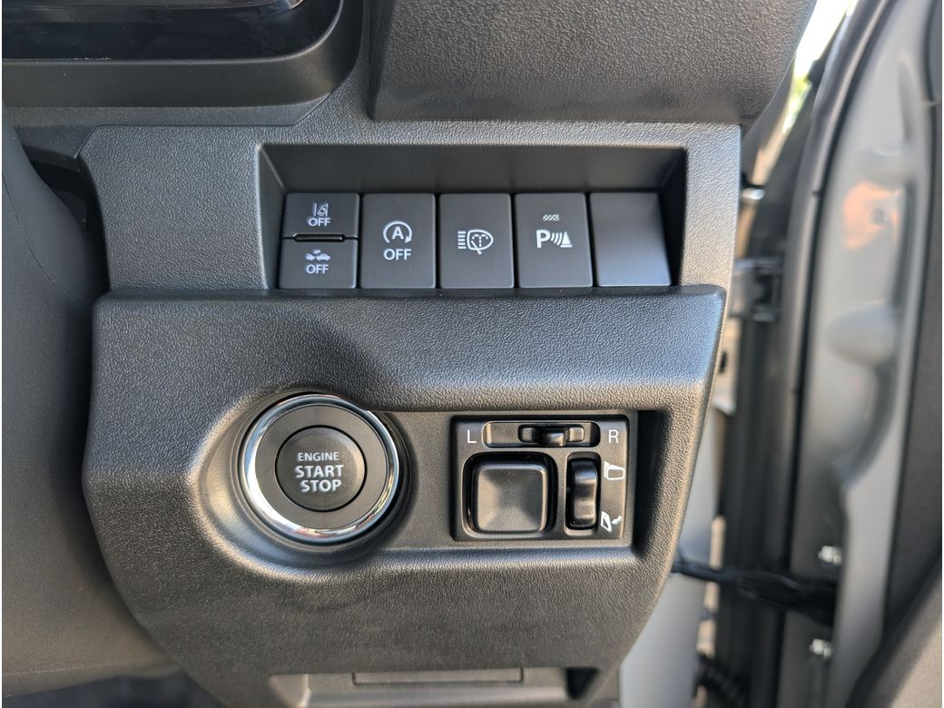 2025 Suzuki Jimny
