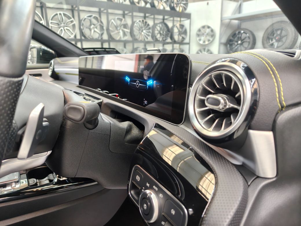 2018 Mercedes-Benz A 180