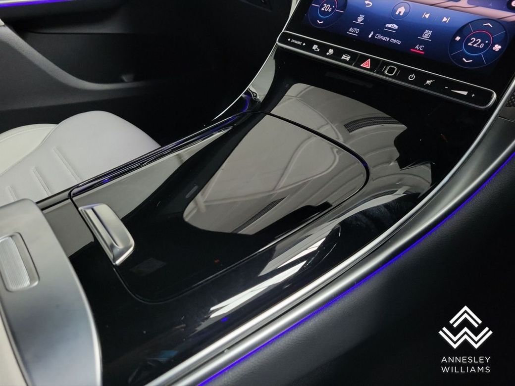 2024 Mercedes-Benz GLC Class