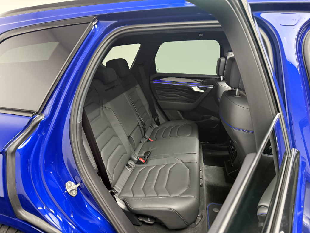 2025 Volkswagen Touareg