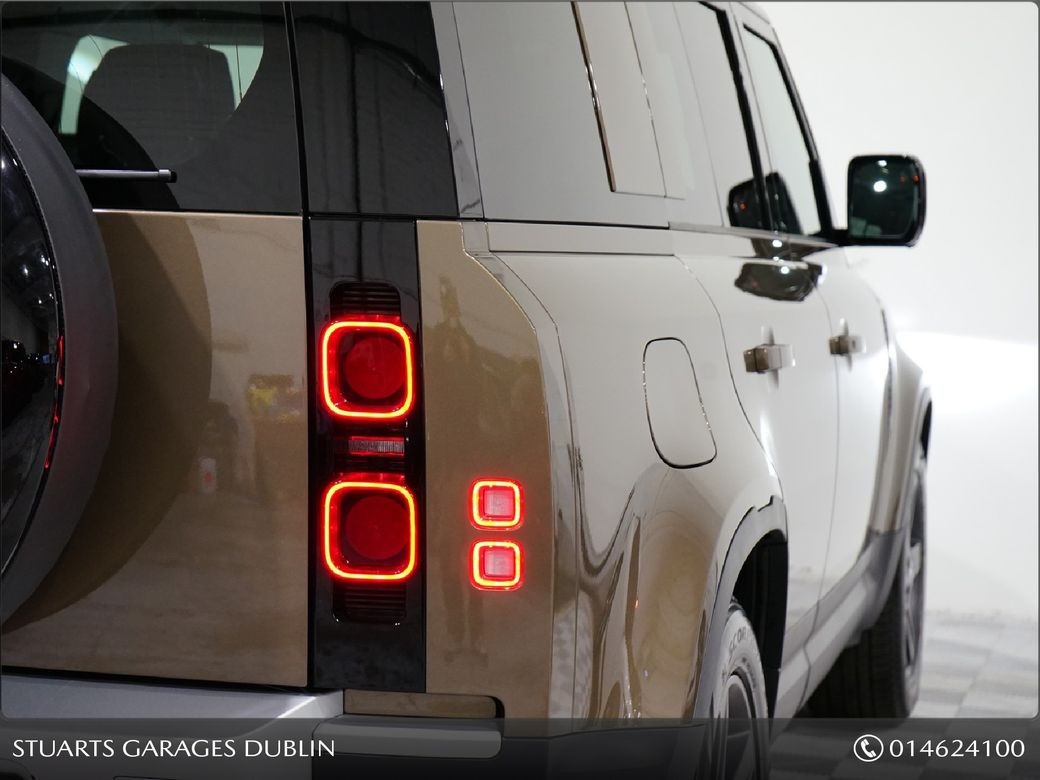 2025 Land Rover Defender